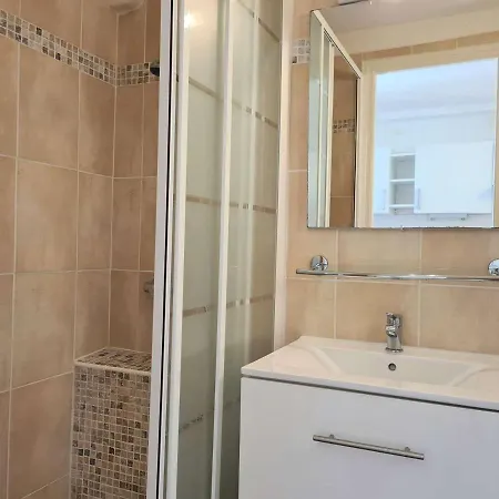 T3 Mezzanine Avec Terrasse, Parking Prive, A 400m De La - Cap D'agde - Fr-1-249-399 * Agde