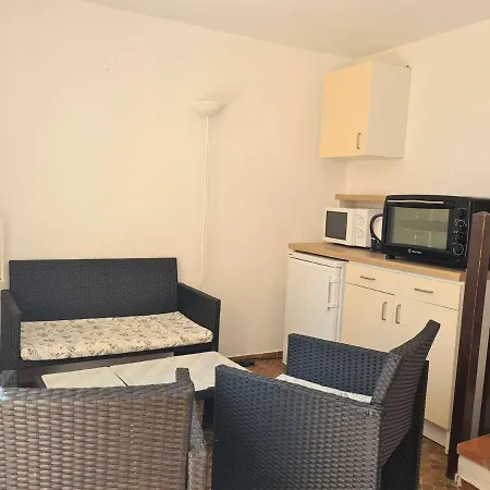 T3 Mezzanine Avec Terrasse, Parking Prive, A 400m De La - Cap D'agde - Fr-1-249-399 Agde