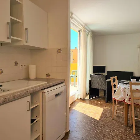 T3 Mezzanine Avec Terrasse, Parking Prive, A 400m De La - Cap D'agde - Fr-1-249-399